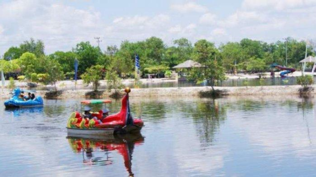 Wisata Taman Fantasy Beach Palangkaraya